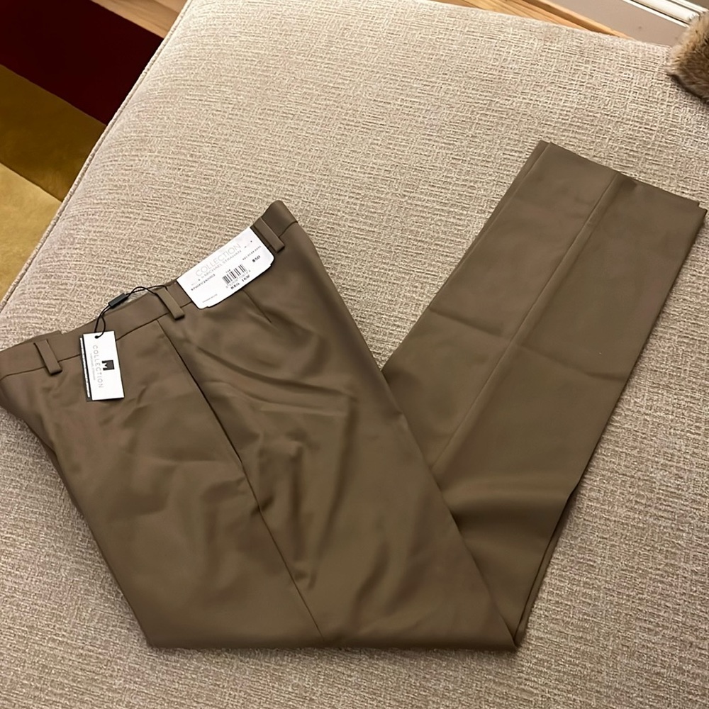 Michael Strahan Boy’s dress paints size Reg 16W.